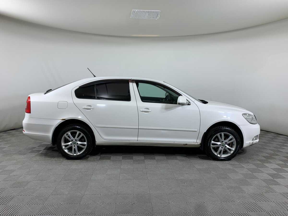 Skoda Octavia, 2012 - фото №4
