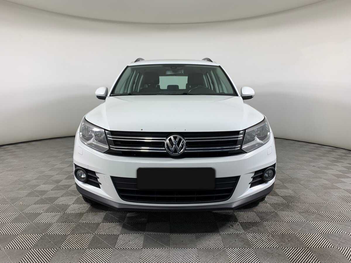 Volkswagen Tiguan, 2014 - фото №2