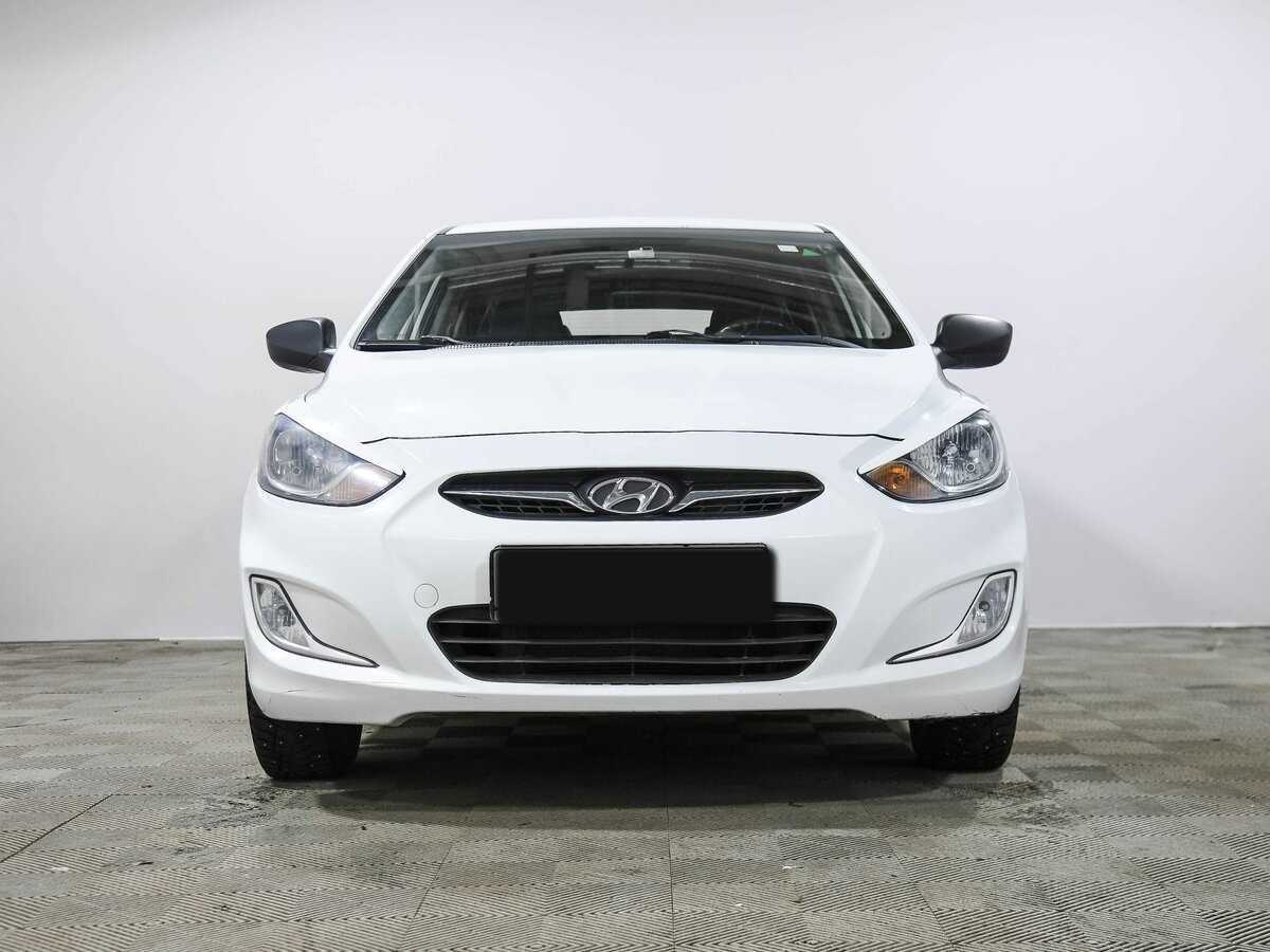 Hyundai Solaris, 2013 - фото №2