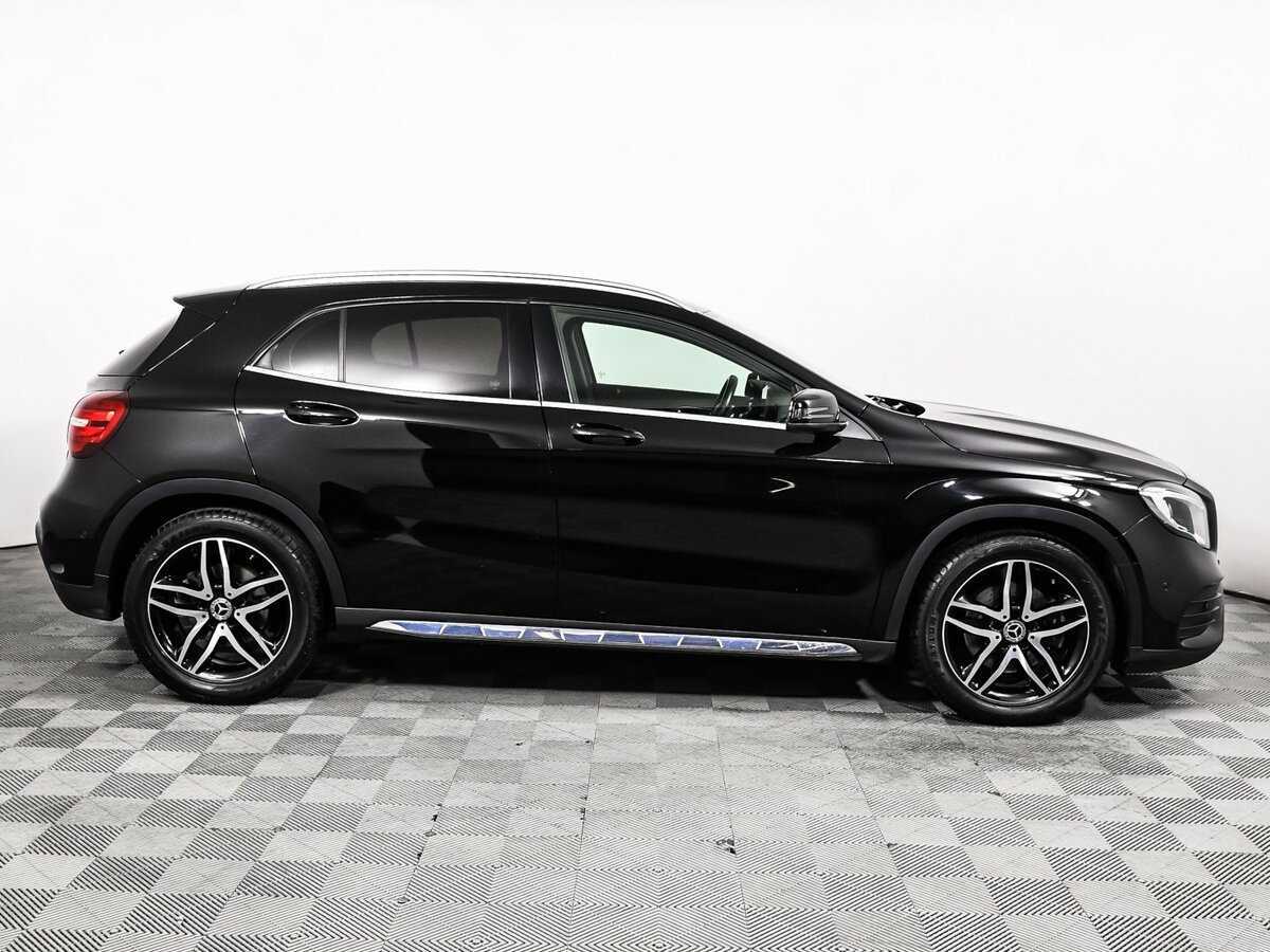 Mercedes-Benz GLA 250, 2018 - фото №4