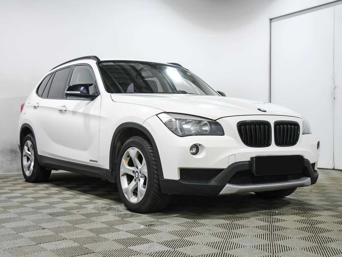 BMW X1 20i, 2014 - фото №3