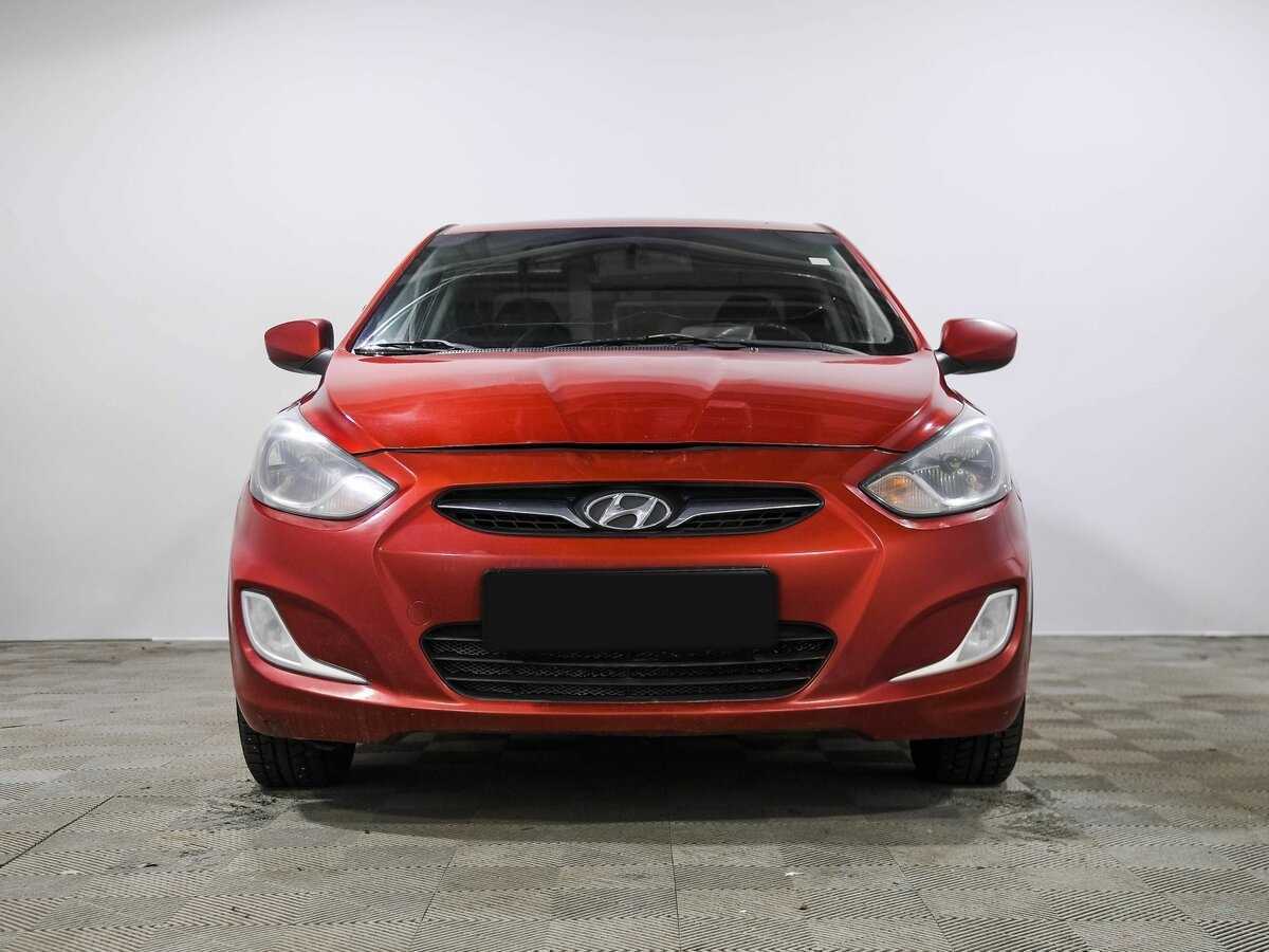 Hyundai Solaris, 2012 - фото №2