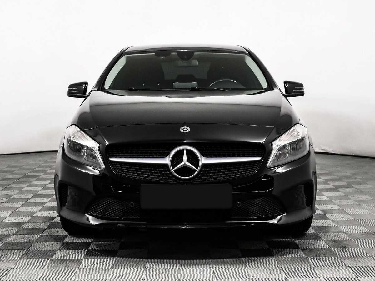 Mercedes-Benz A-Класс 180, 2017 - фото №2