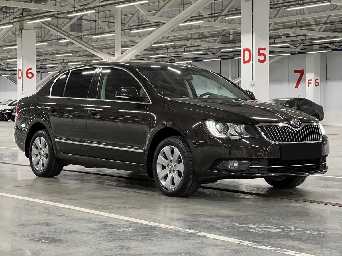 Skoda Superb DSG, 2013 - фото №3