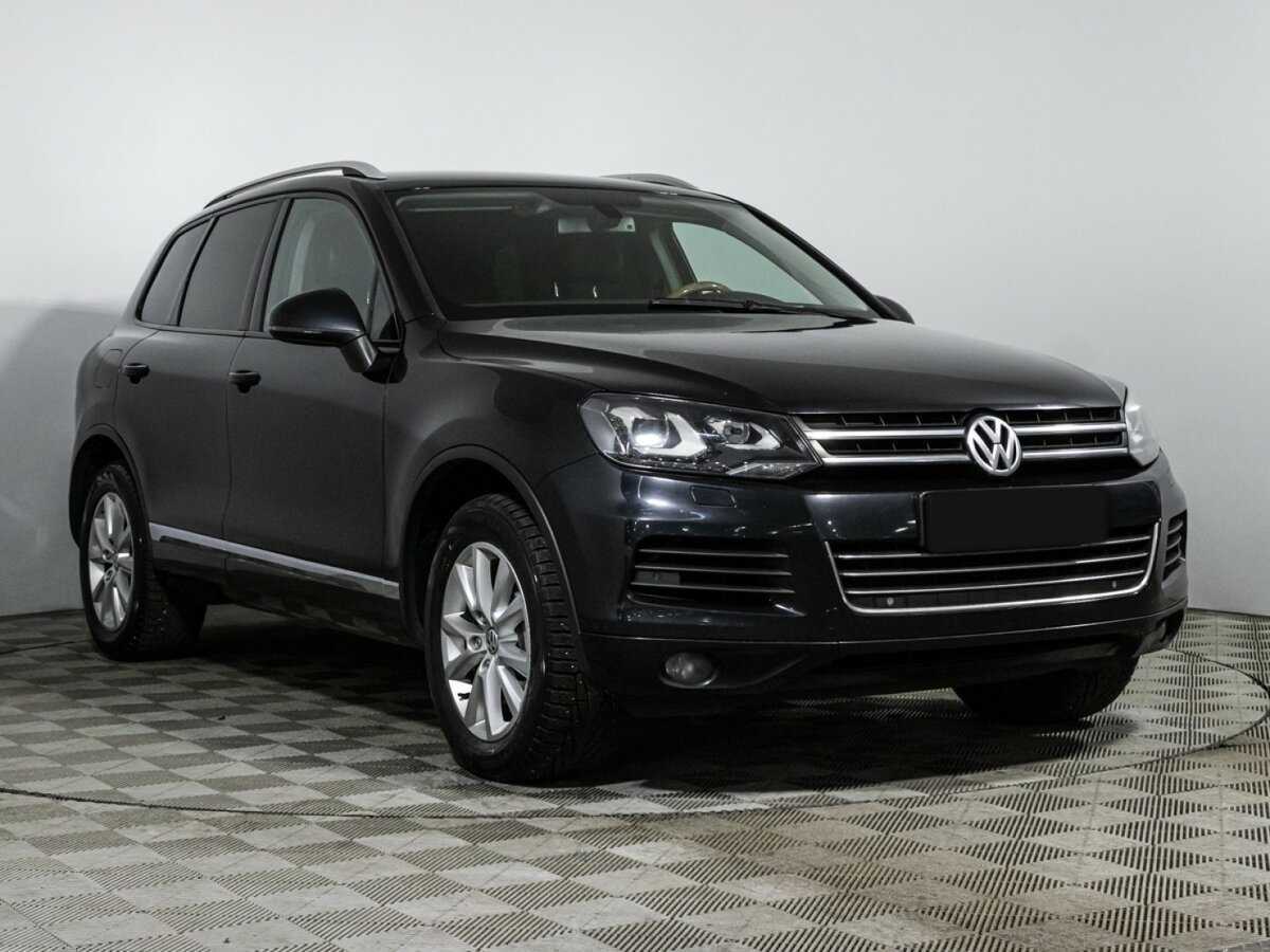 Volkswagen Touareg, 2012 - фото №3