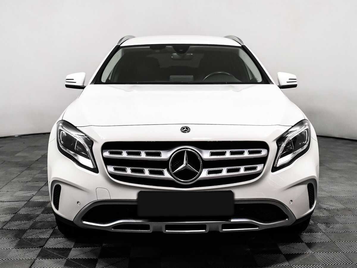Mercedes-Benz GLA 200, 2018 - фото №2