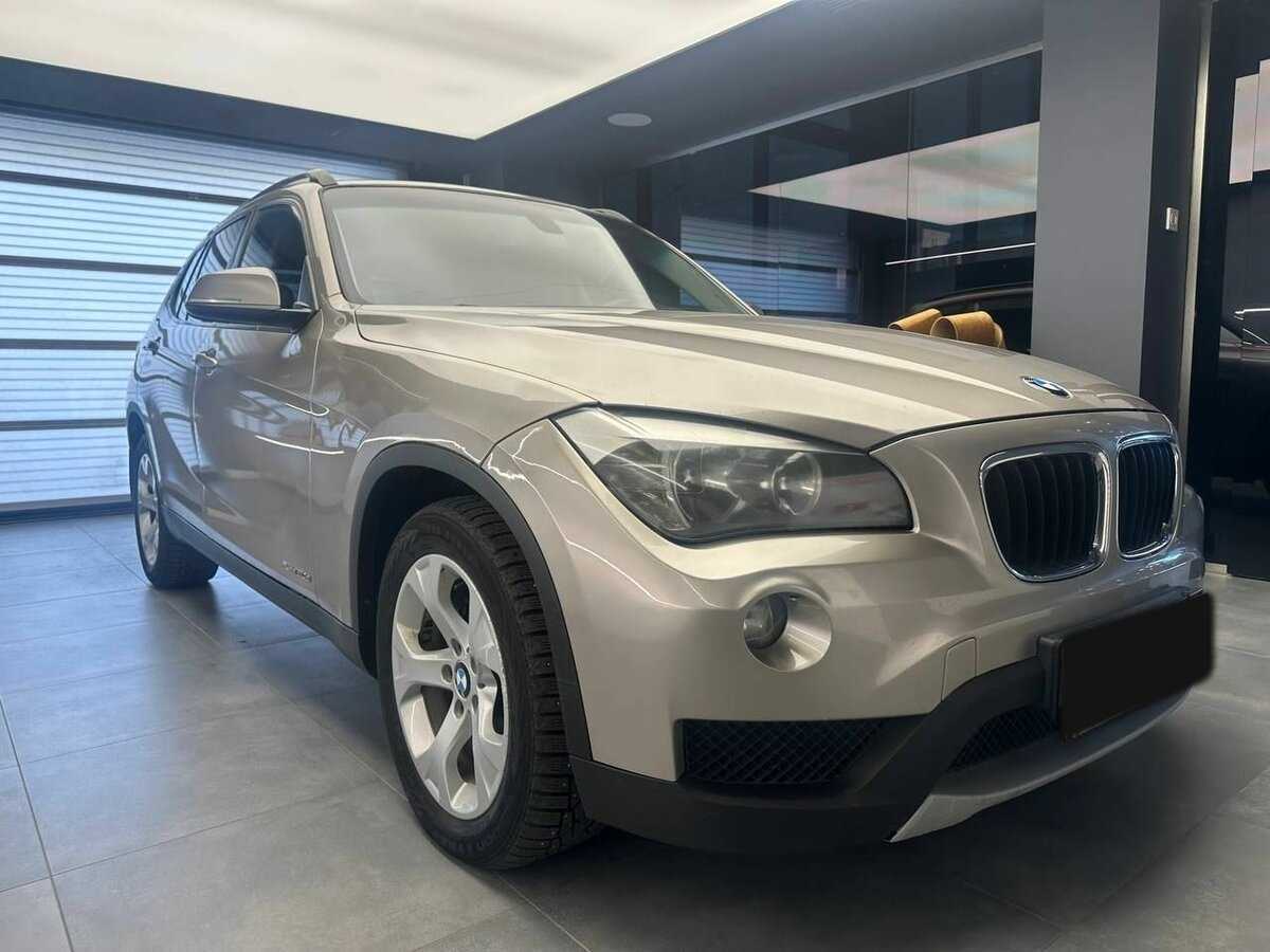 BMW X1 20d, 2013 - фото №3