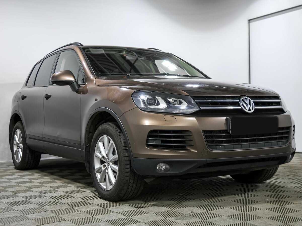 Volkswagen Touareg, 2013 - фото №3