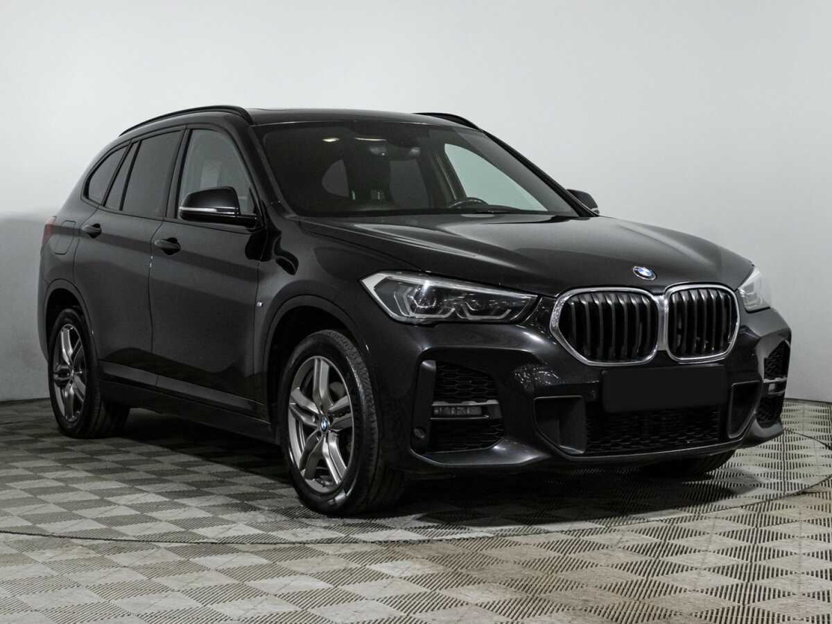 BMW X1 18d xDrive, 2021 - фото №3