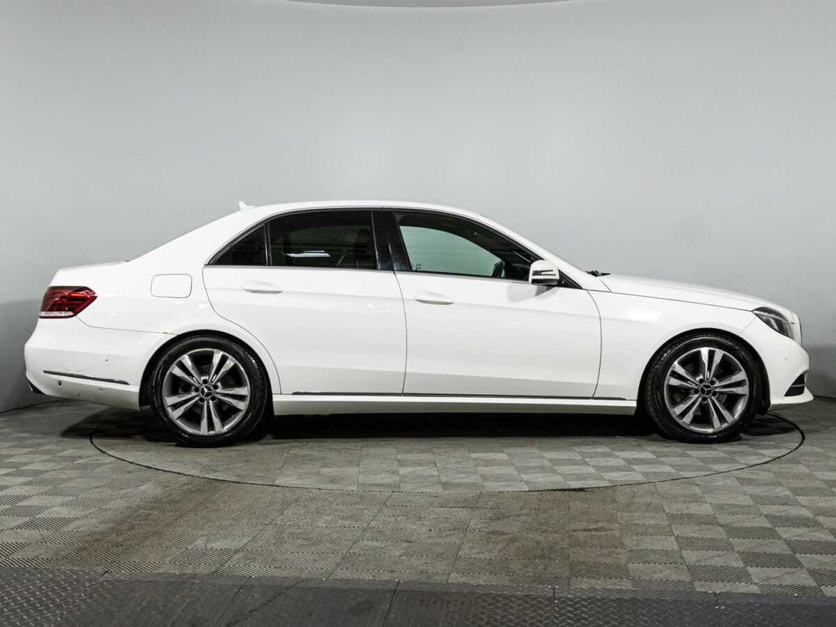 Mercedes-Benz E-Класс 300, 2013 - фото №4