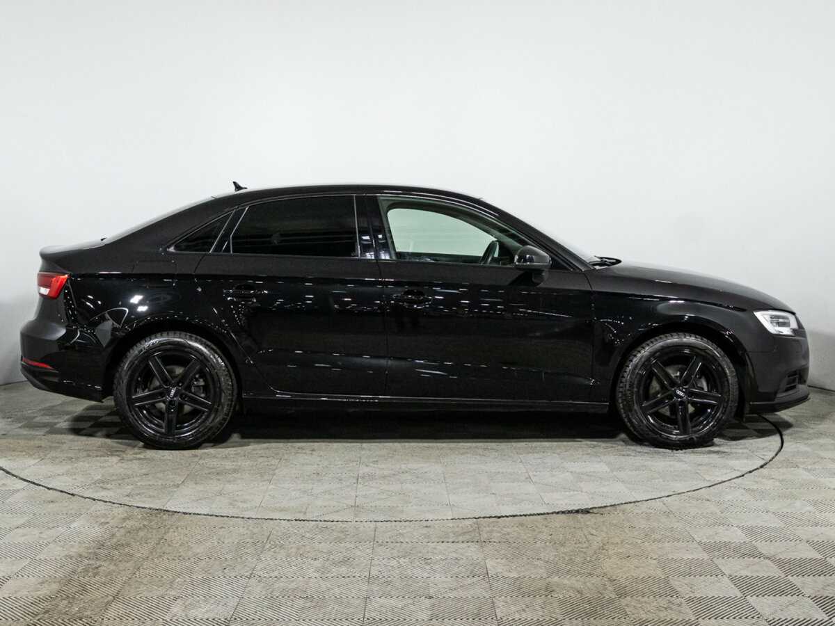 Audi A3, 2019 - фото №4