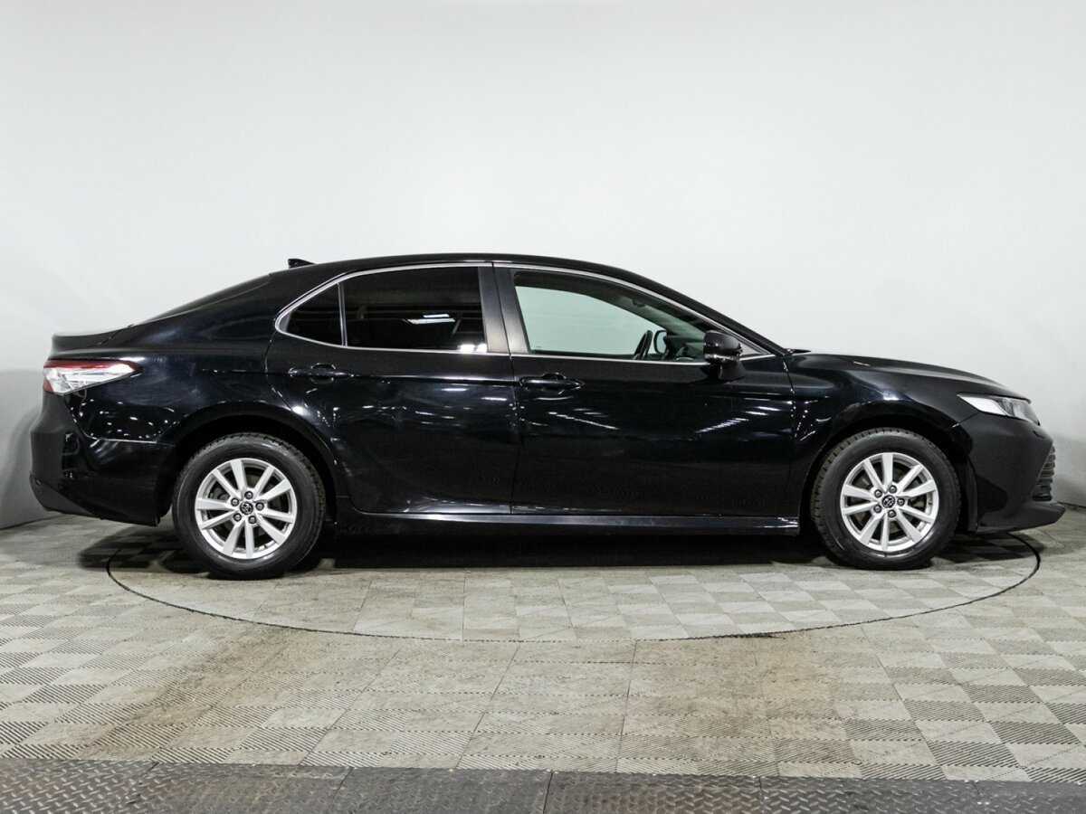 Toyota Camry, 2019 - фото №4