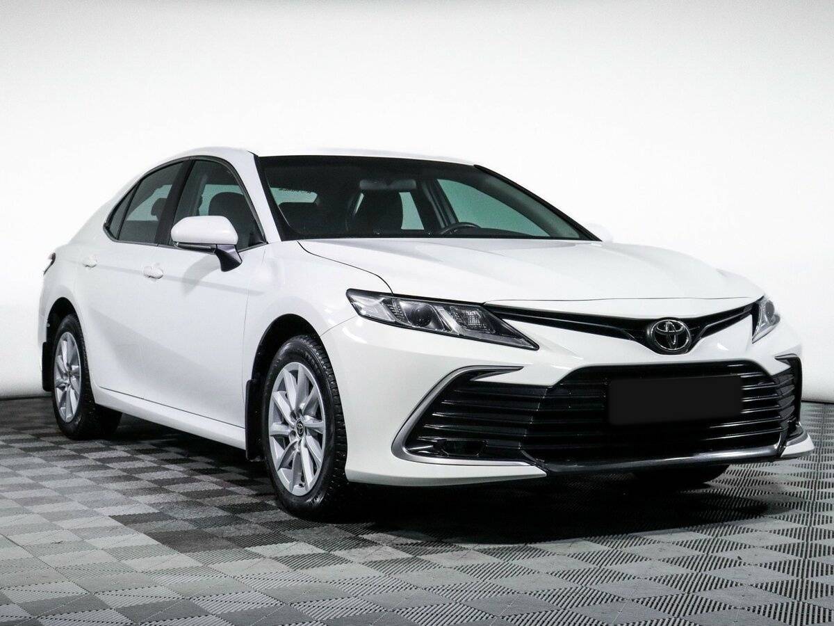 Toyota Camry, 2021 - фото №3