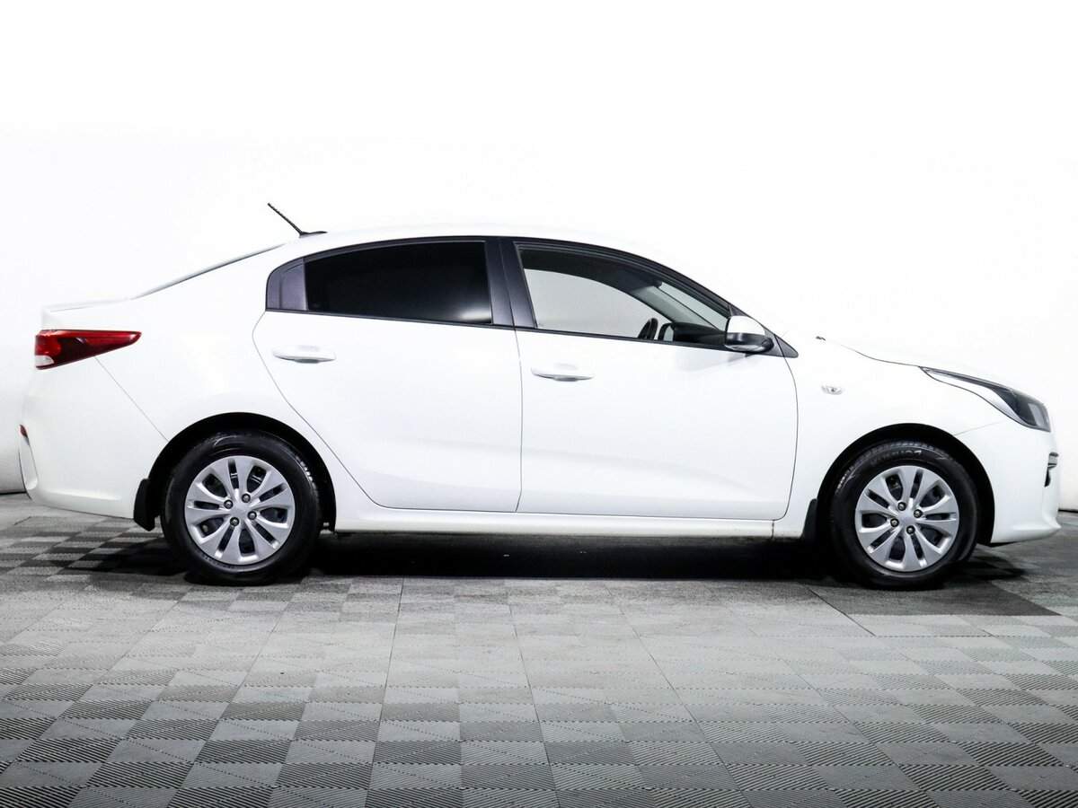 Kia Rio, 2017 - фото №4