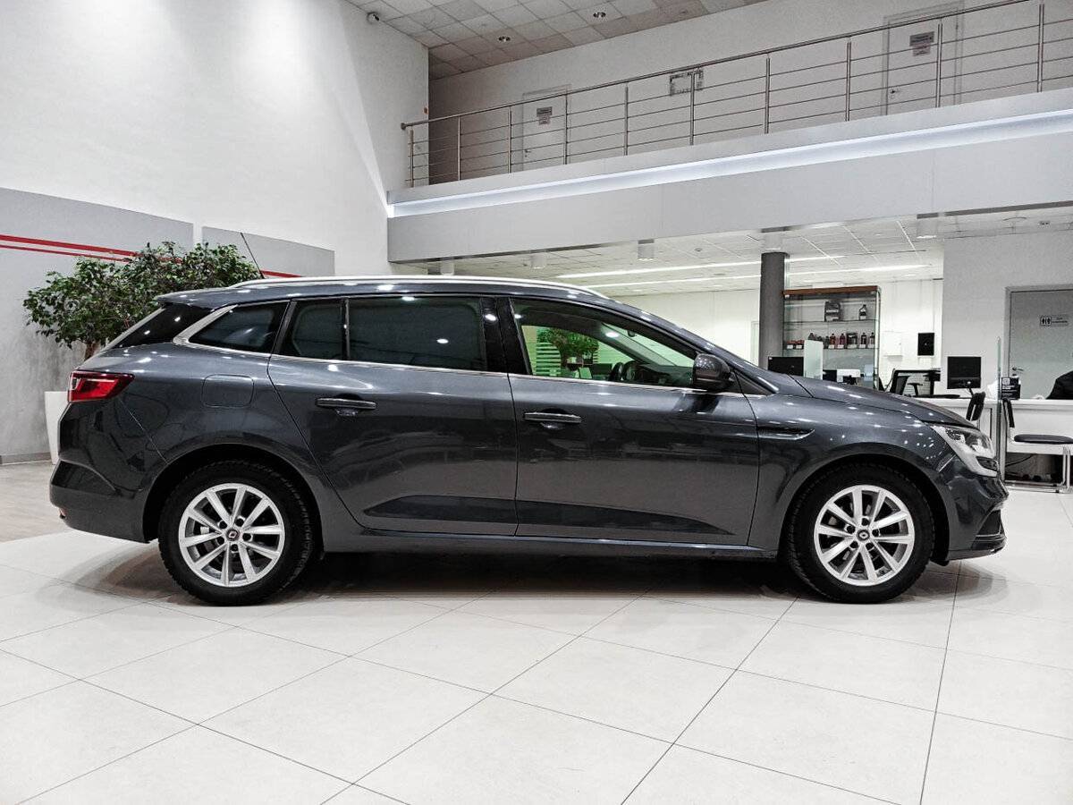 Renault Megane, 2019 - фото №4