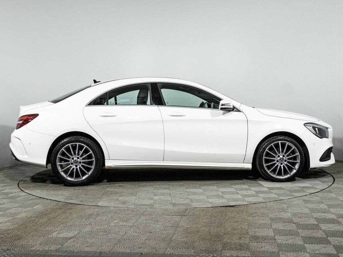 Mercedes-Benz CLA 200, 2018 - фото №4