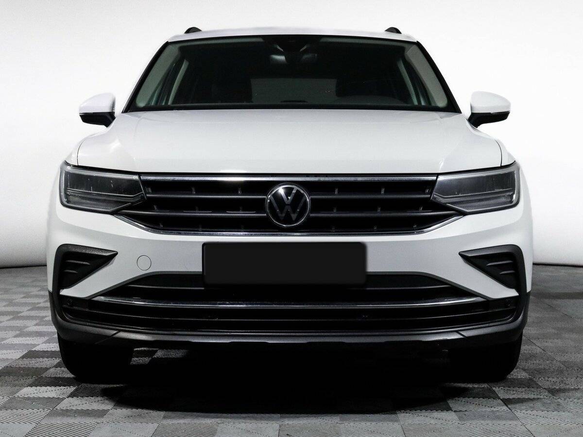 Volkswagen Tiguan, 2021 - фото №2