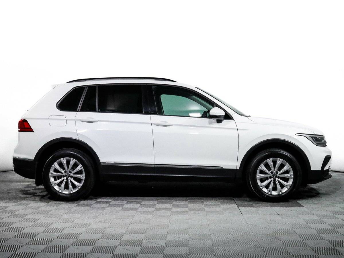 Volkswagen Tiguan, 2021 - фото №4
