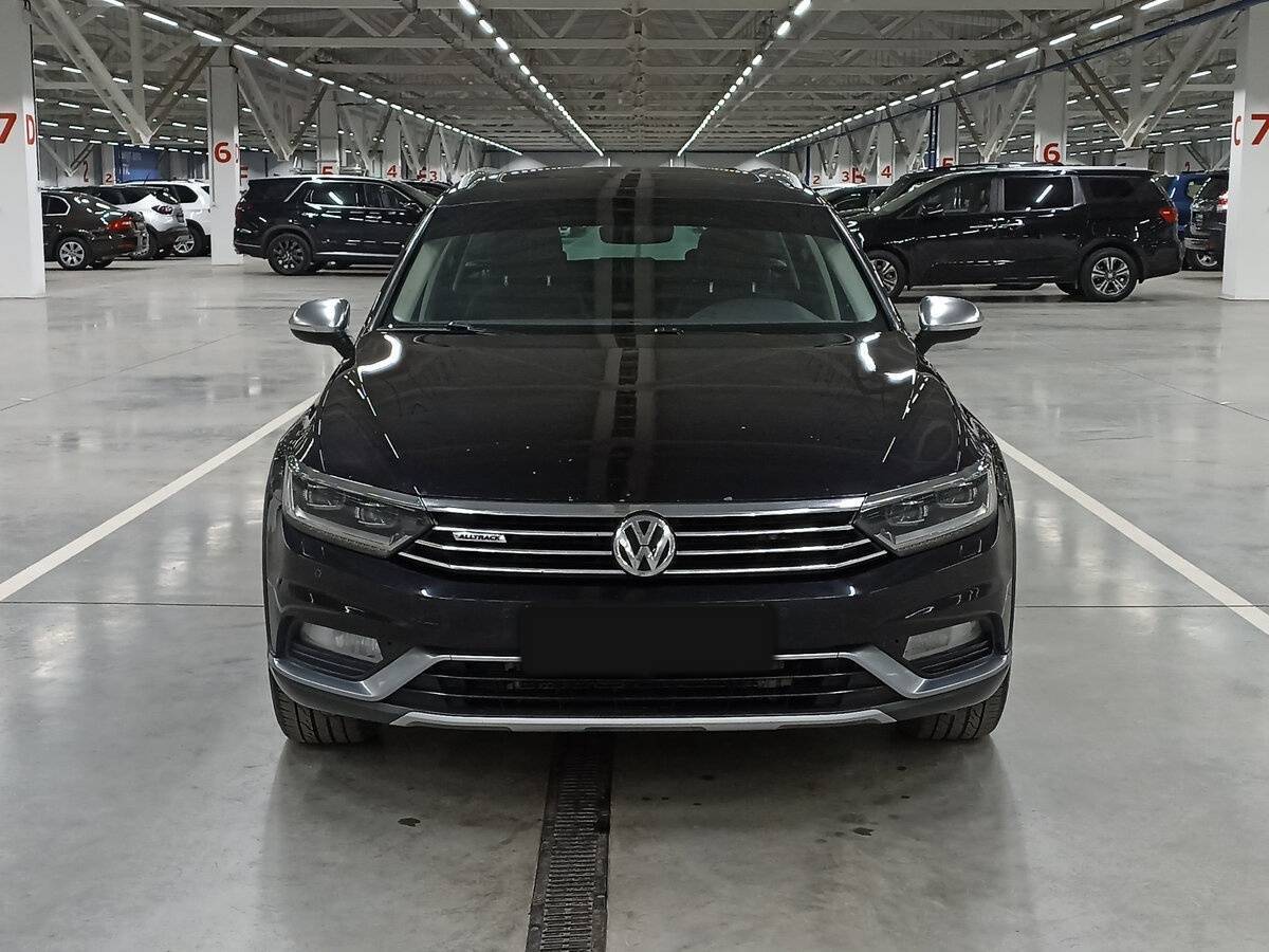 Volkswagen Passat Alltrack, 2018 - фото №2