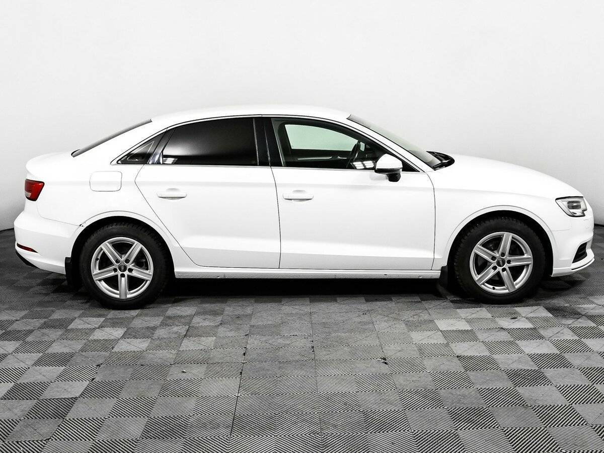 Audi A3, 2016 - фото №4