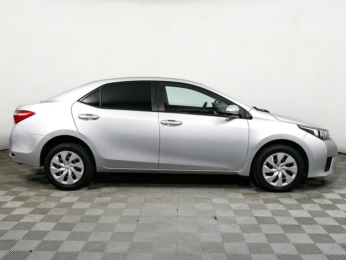 Toyota Corolla, 2015 - фото №4