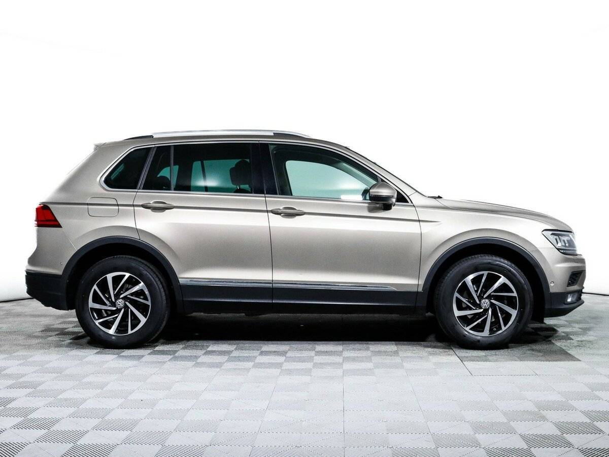Volkswagen Tiguan, 2018 - фото №4