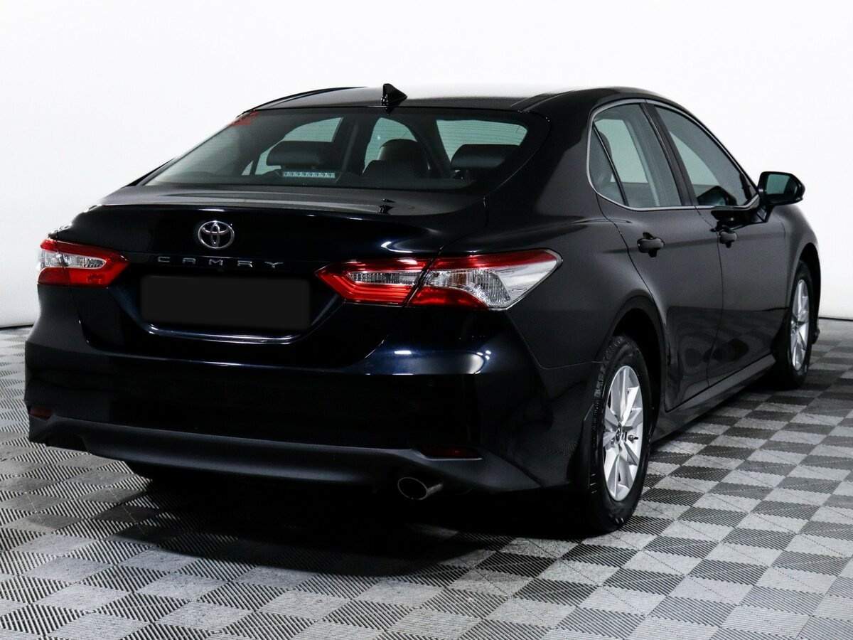 Toyota Camry, 2019 - фото №4