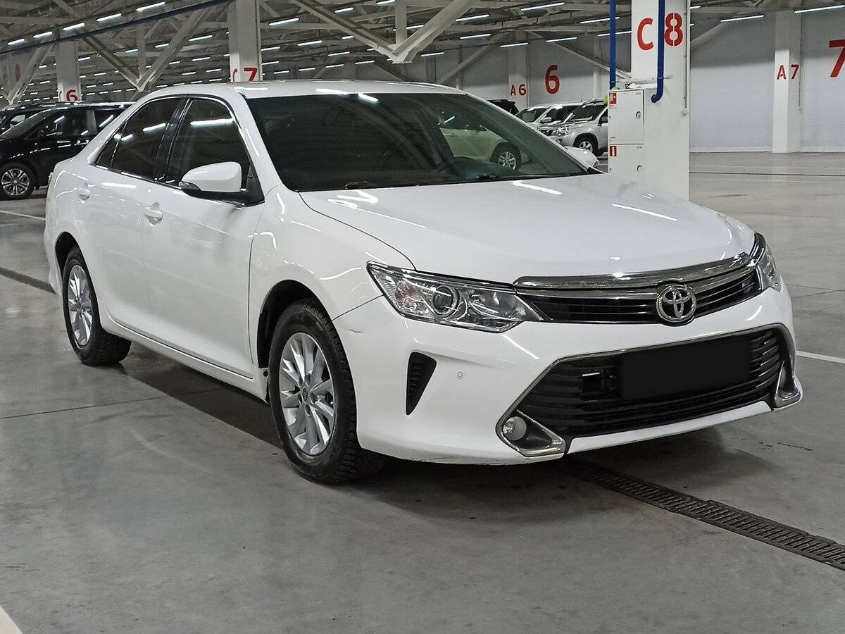 Toyota Camry, 2016 - фото №3