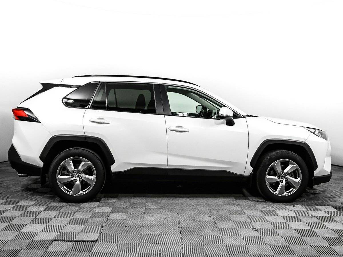 Toyota RAV4, 2021 - фото №4