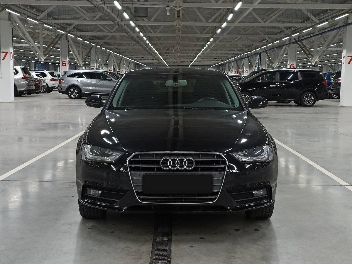 Audi A4, 2013 - фото №2