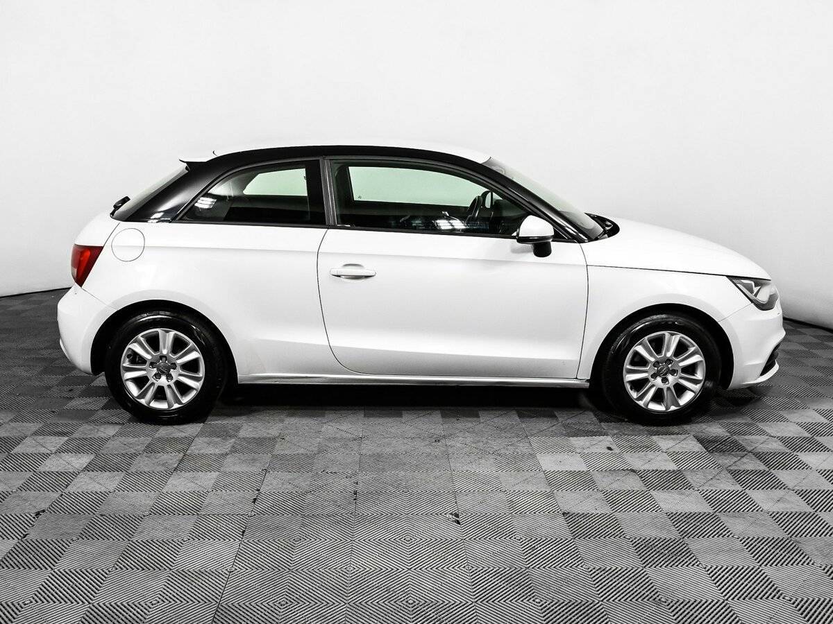 Audi A1, 2012 - фото №4