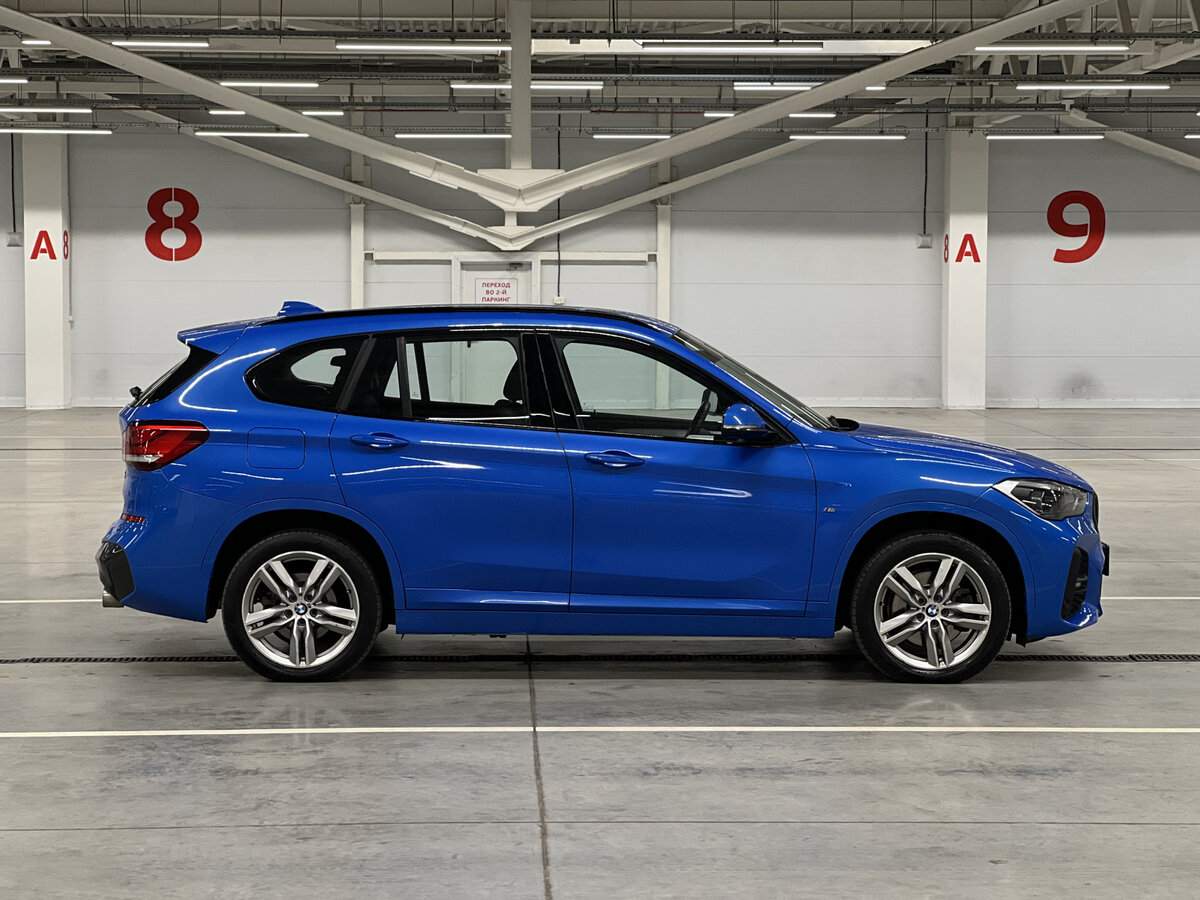 BMW X1 20i xDrive, 2019 - фото №4