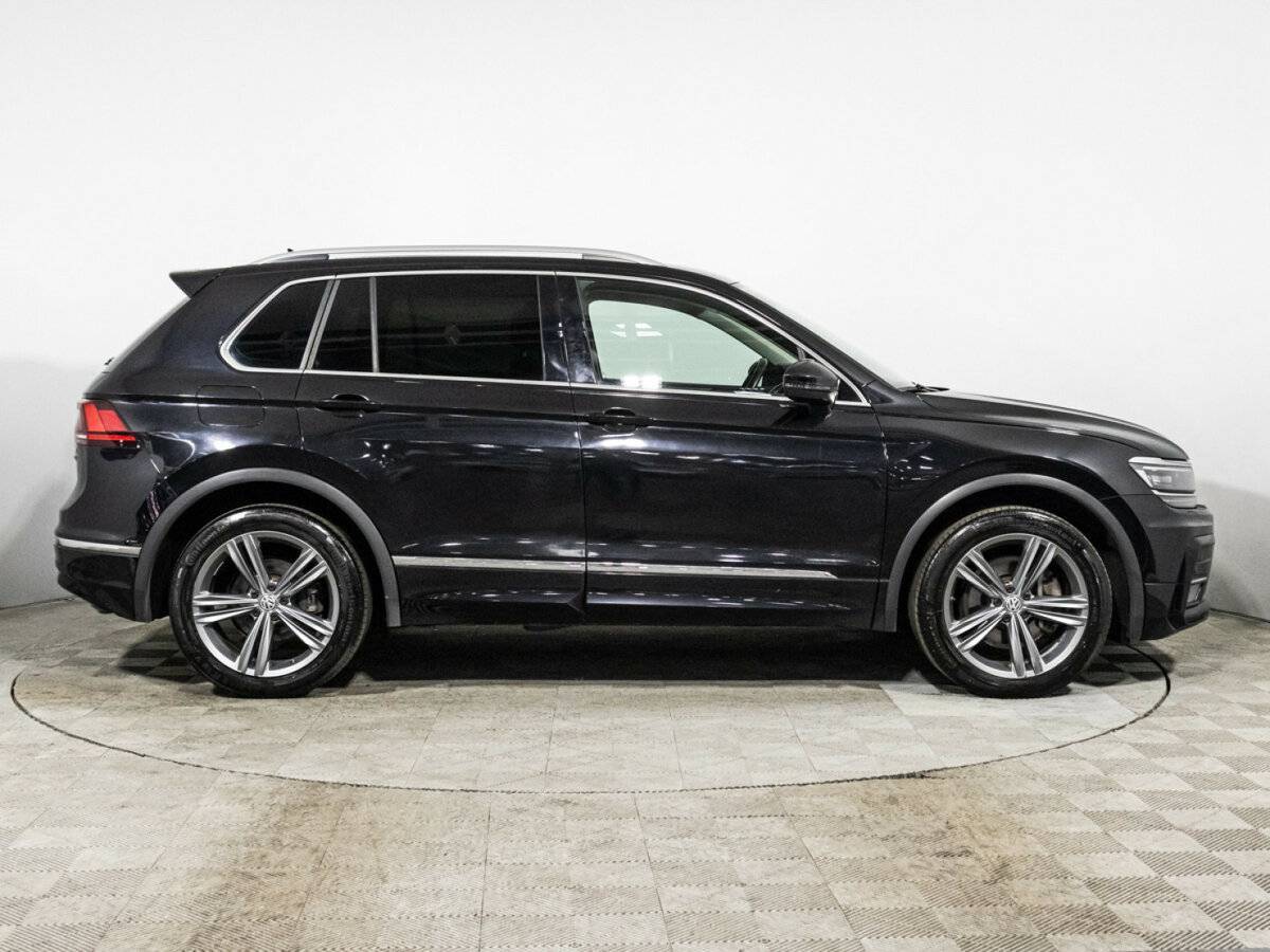 Volkswagen Tiguan, 2018 - фото №4