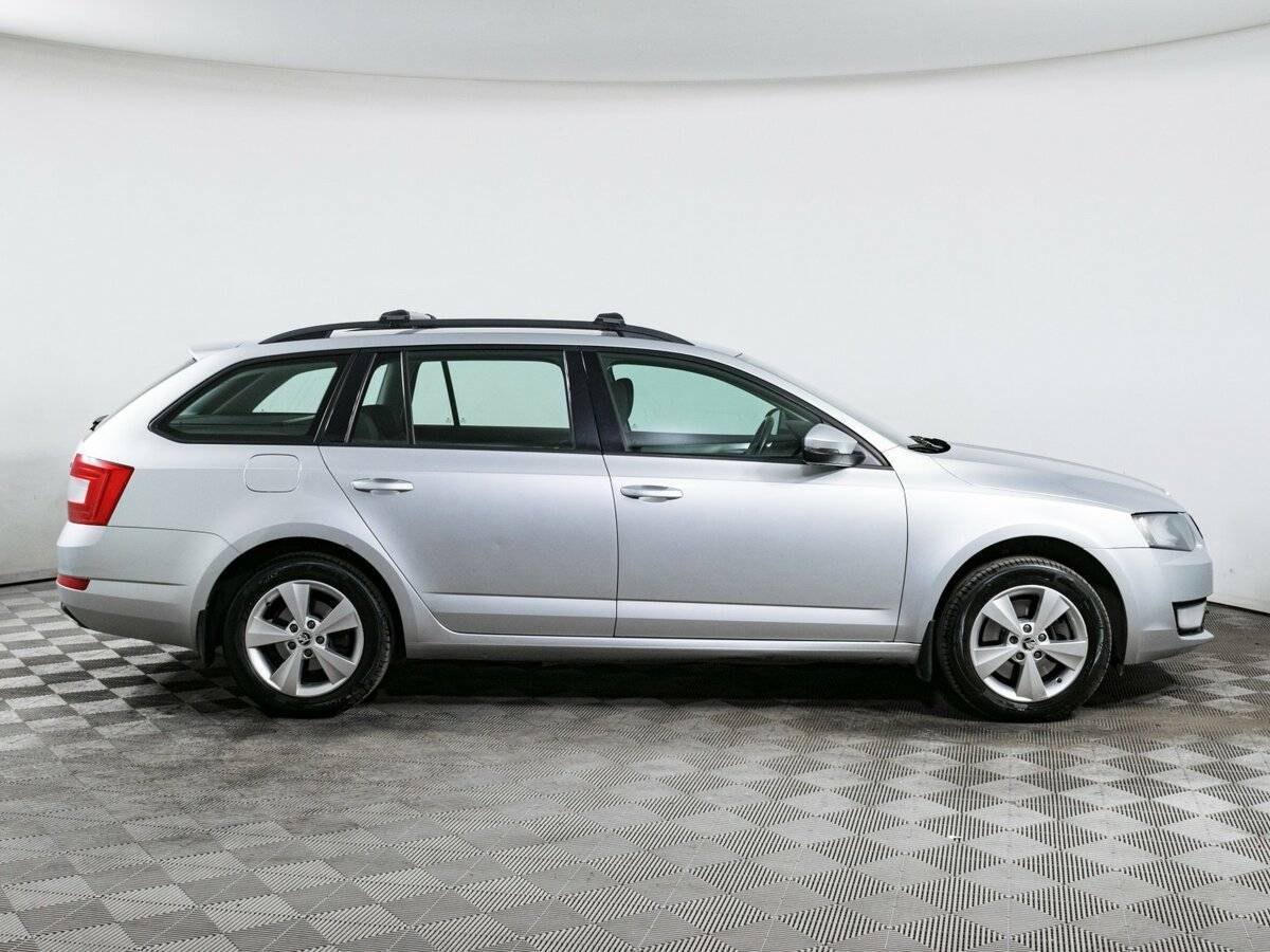 Skoda Octavia, 2015 - фото №4
