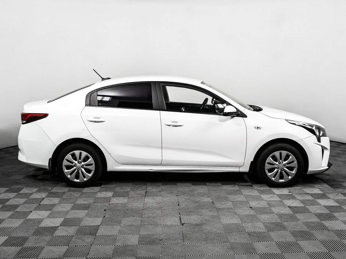 Kia Rio, 2021 - фото №4