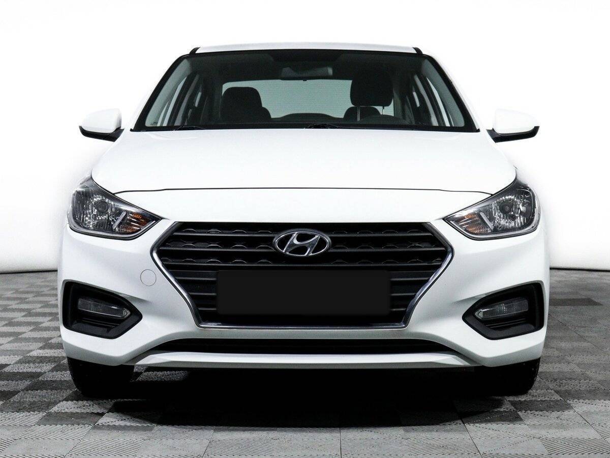 Hyundai Solaris, 2019 - фото №2