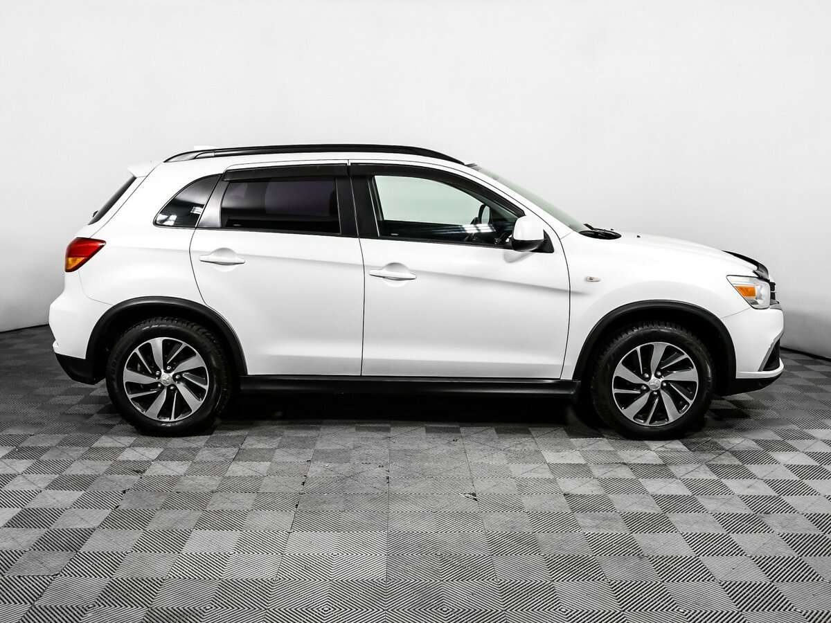 Mitsubishi ASX, 2018 - фото №4