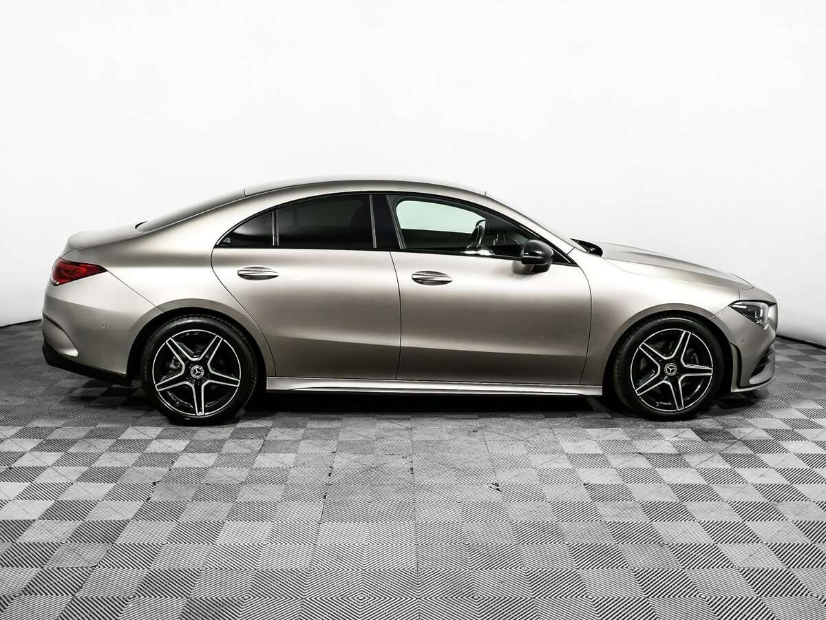 Mercedes-Benz CLA 180, 2019 - фото №4