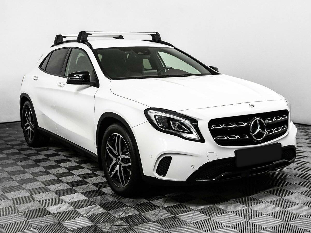 Mercedes-Benz GLA 250, 2018 - фото №3