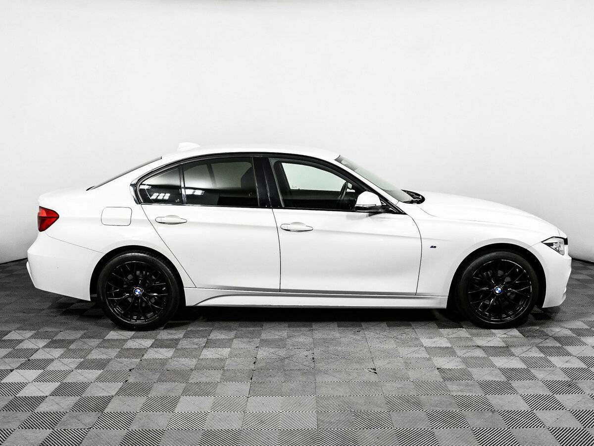 BMW 3 серии 320i xDrive, 2018 - фото №4