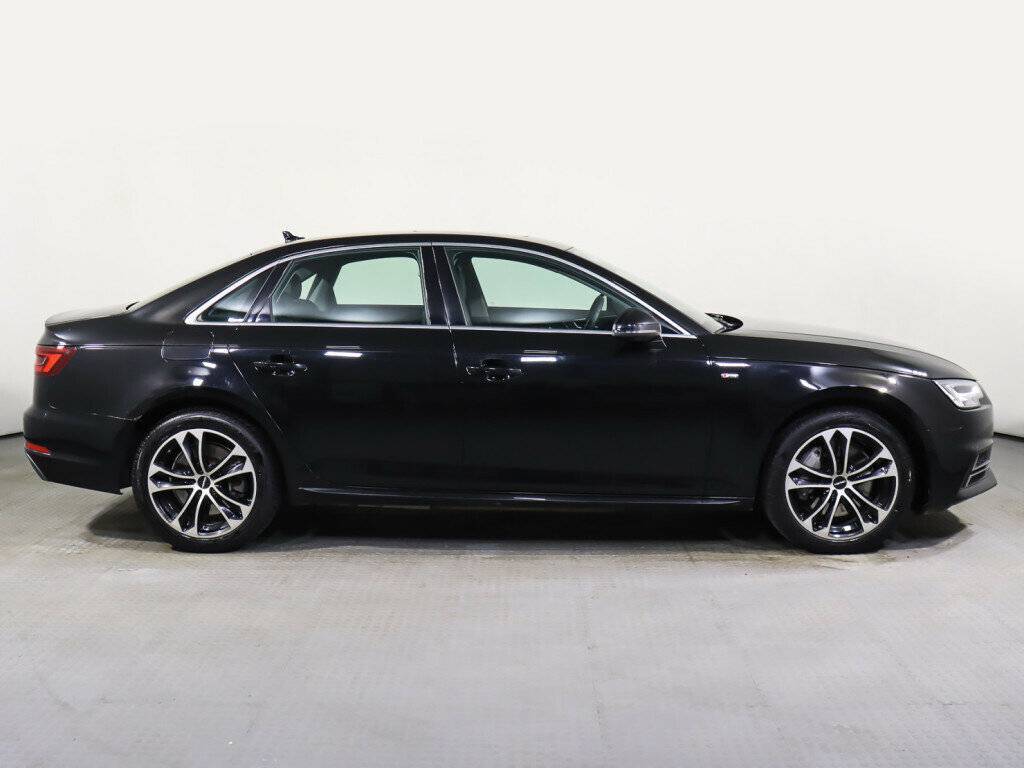 Audi A4, 2017 - фото №3