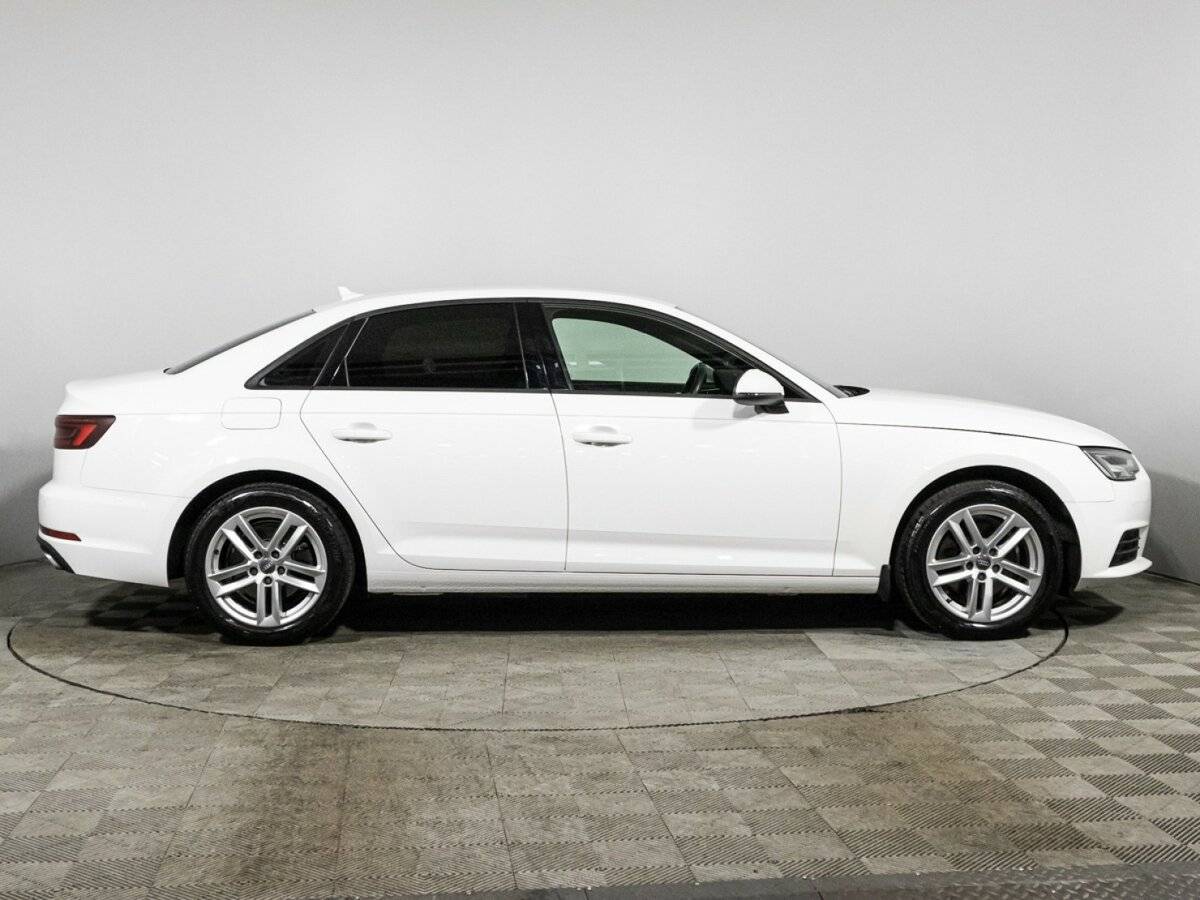 Audi A4, 2019 - фото №4