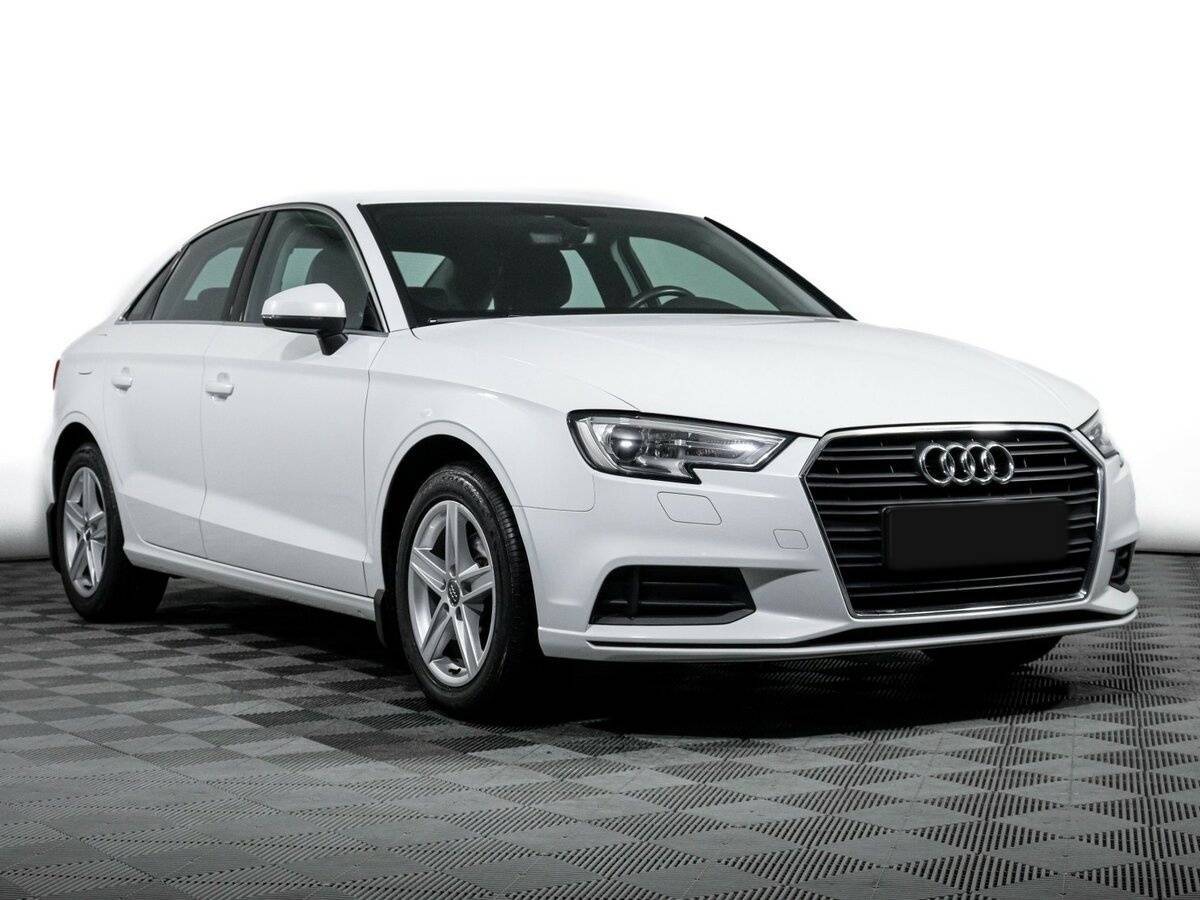 Audi A3, 2017 - фото №3