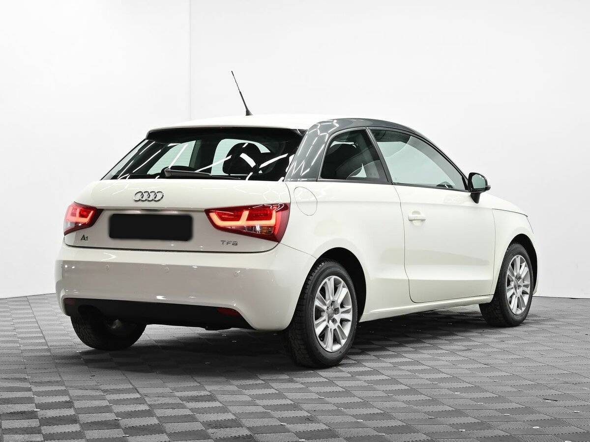 Audi A1, 2012 - фото №4