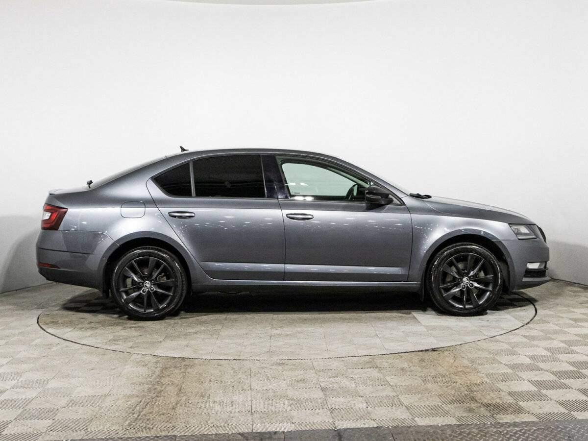 Skoda Octavia, 2020 - фото №4