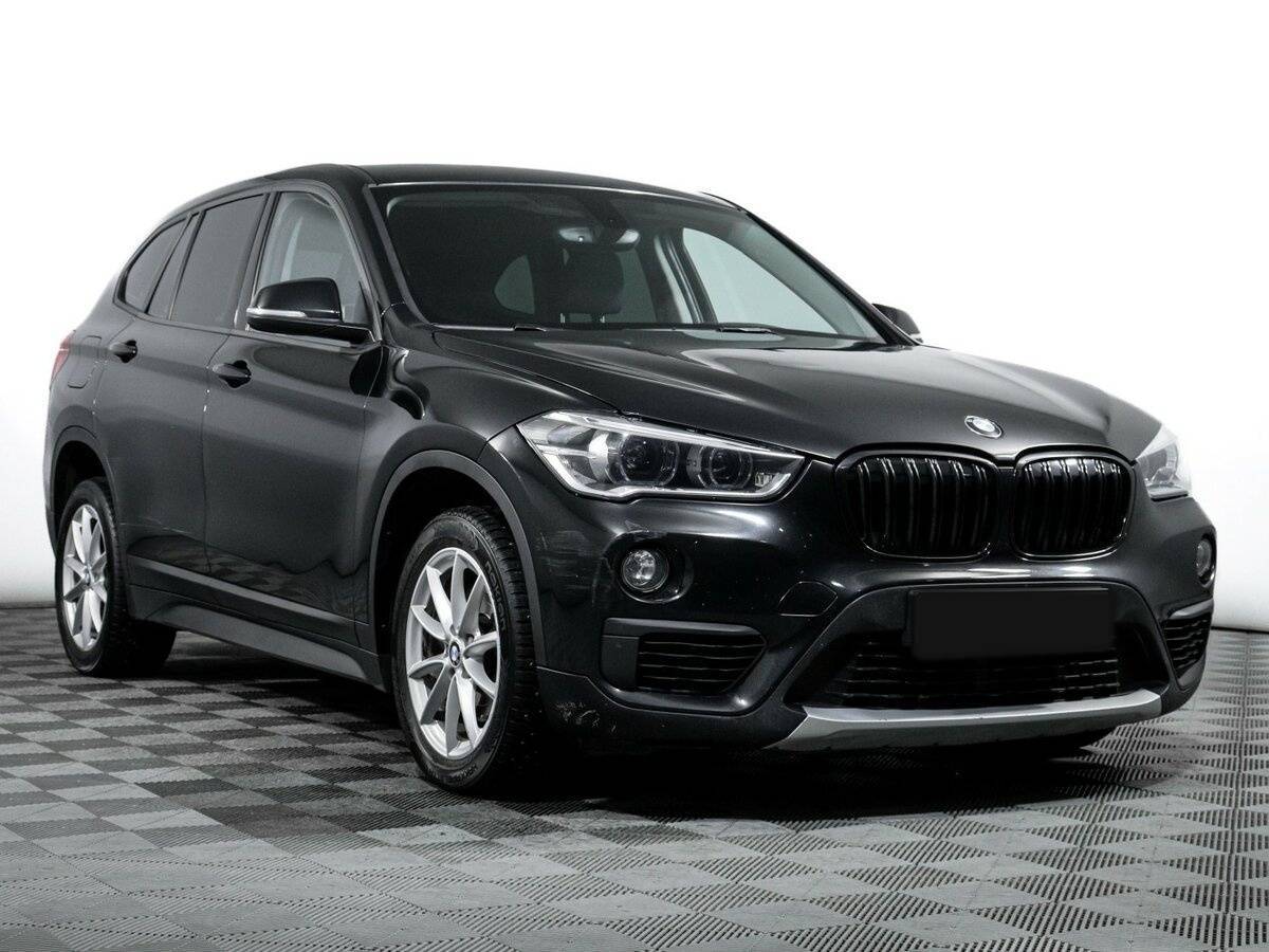 BMW X1 18i sDrive, 2018 - фото №3