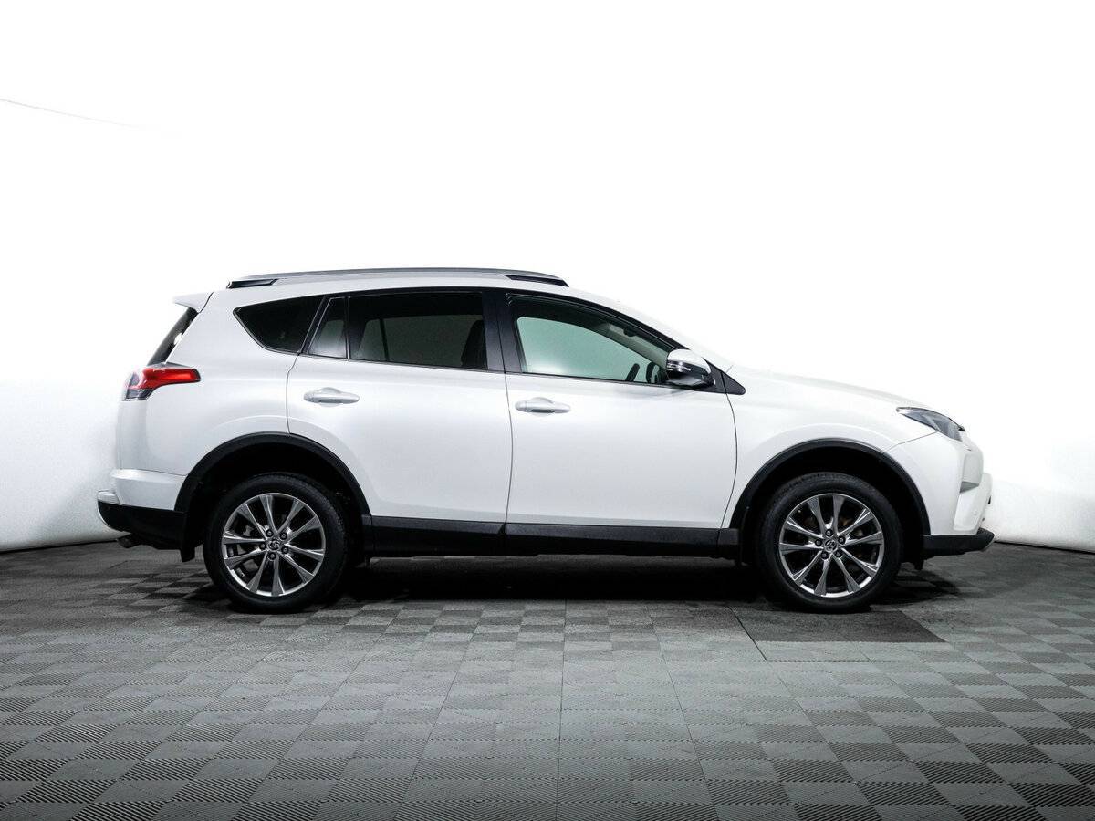 Toyota RAV4, 2018 - фото №4