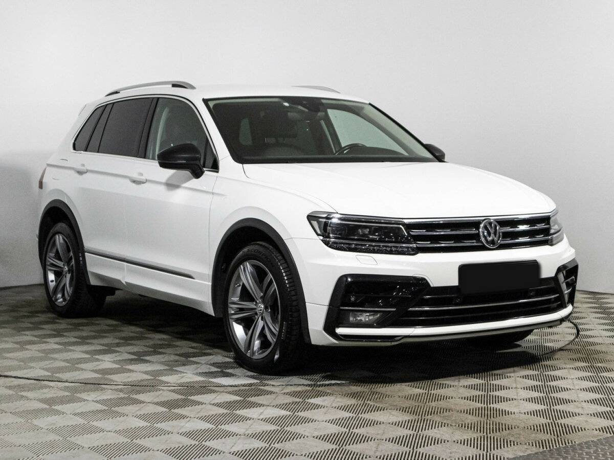 Volkswagen Tiguan, 2020 - фото №3