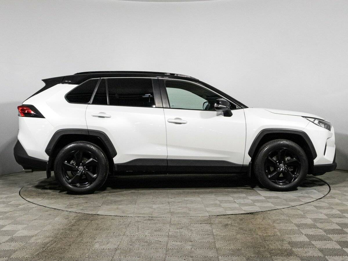 Toyota RAV4, 2020 - фото №4
