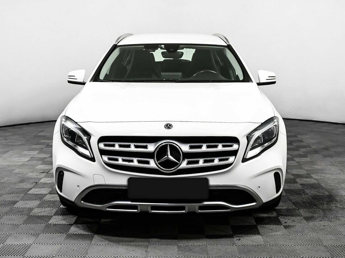 Mercedes-Benz GLA 200, 2019 - фото №2